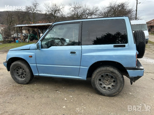 Suzuki vitara 1.6, снимка 4 - Автомобили и джипове - 53418082