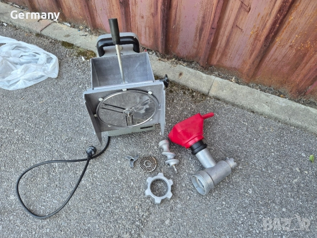 немска месомелачка зеленчукорезачка кутер, снимка 11 - Други инструменти - 51435235