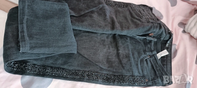 Дамски дънки М рр камъни , снимка 7 - Дънки - 53603640