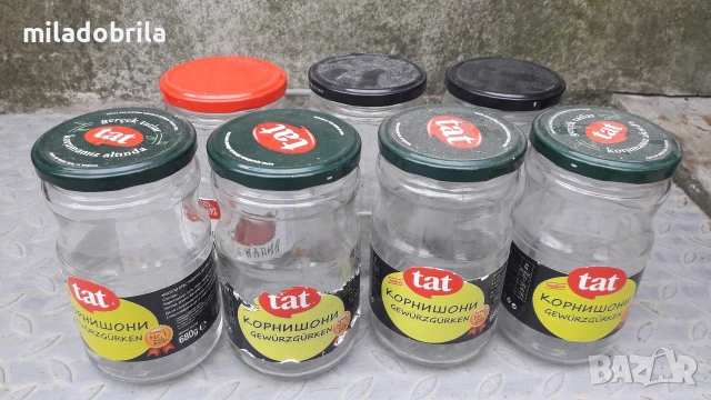 Стъклени буркани, различни с винтови капачки , снимка 2 - Буркани, бутилки и капачки - 53343023