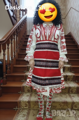 Женска народна носия – Бяла с червени гайтани (новодел) 