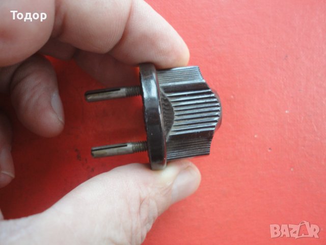 Бакелитов щепсел DRGM Wehrmacht, снимка 4 - Антикварни и старинни предмети - 43526696