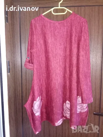 разкроена дълга туника в бордо с цветя, снимка 2 - Туники - 49044350