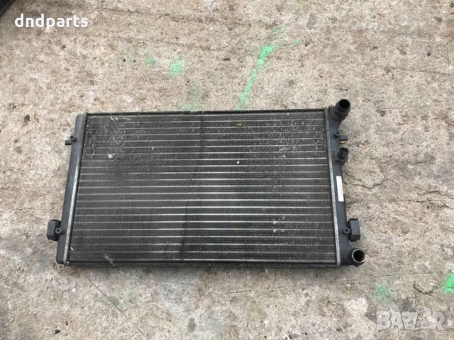 Воден радиатор VW Golf 4 1.4i 2002г.