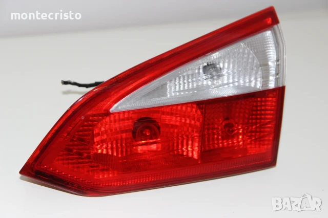 Десен вътрешен стоп Ford Focus MK3 комби (2011-2014г.) BM5113A602BB десен стоп заден капак, снимка 2 - Части - 50794107