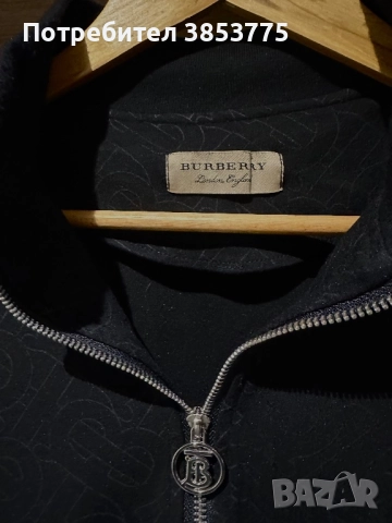 Анцунг Burberry , снимка 2 - Спортни дрехи, екипи - 52542018