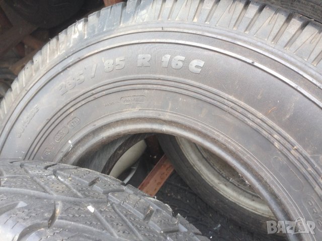 от джип са свалени / бусови- комплект 4бр. гуми 235/85 R16 C Michelin Latitude cross, снимка 4 - Гуми и джанти - 28819647