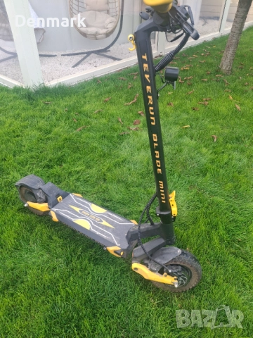 Електрическа тротинетка Blade Mini, снимка 5 - Велосипеди - 52135044