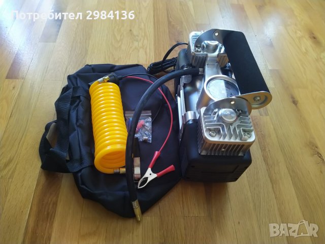 Автокомпресор 12V, два цилиндъра, с чанта, снимка 2 - Аксесоари и консумативи - 37244666