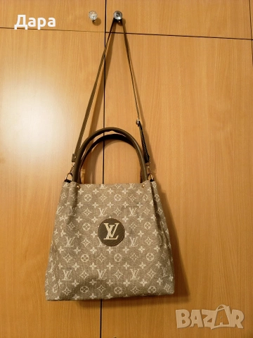 Дамска чанта Louis Vuitton, снимка 2 - Чанти - 53064383