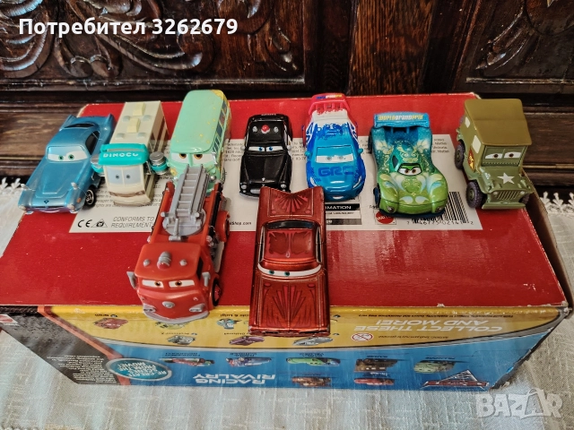 колички на Маккуин 9бр , снимка 3 - Коли, камиони, мотори, писти - 52910583