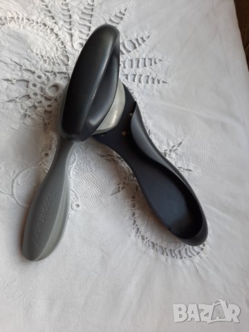 Отварачка за консерви Tupperware, снимка 2 - Аксесоари за кухня - 35551603