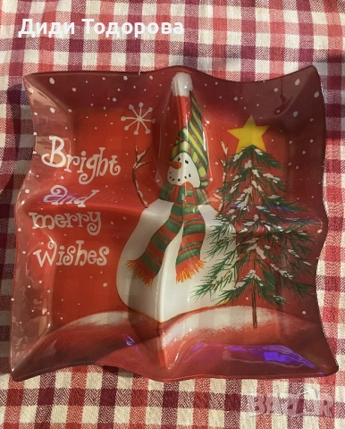 Коледна чиния