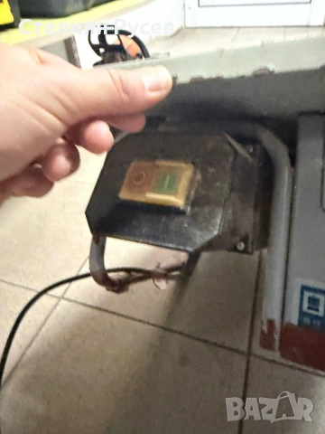 1802 настолен циркуляр BORDRUNDSAV цена 35 евро или 68,45 лева смр - 220 волта , електрически 530 ва, снимка 5 - Други инструменти - 53530658