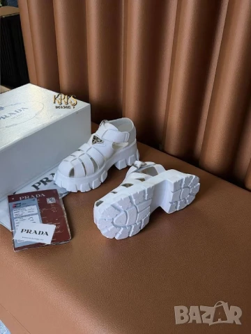 сандали prada , снимка 4 - Сандали - 50751339