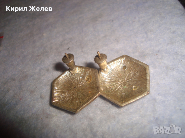 ПОСРЕБРЕНИ с ЕМАЙЛ-ЛАК и ФАСЕТИРАНИ БЛЕСТЯЩИ ЦИРКОНИ ШЕСТОЪГЪЛНИ АРТ ОБЕЦИ 6384, снимка 5 - Обеци - 36466338