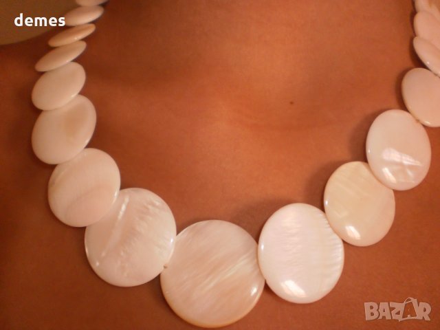 Колие от естествен седеф с четириъгълна форма , снимка 5 - Колиета, медальони, синджири - 20428540