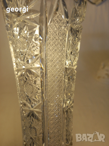 кристална ваза фасетирана 