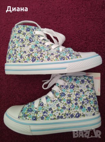 Нежни английски пролетно-летни флорални кецове, номер 28 (стелка 17,5 см) , снимка 4 - Детски обувки - 28669507