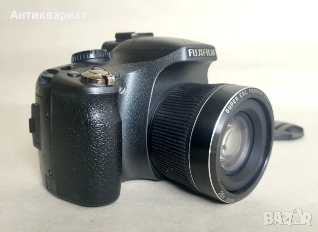Цифров фотоапарат Fujifilm Finepix SL260 / 14 MP