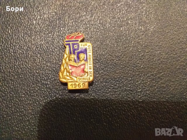 Значка ГДР фестивал на книгата образованието 1969г, снимка 2 - Други ценни предмети - 27880701