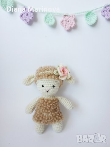 Детска играчка агънце, ръчна изработка, плетени играчки, подарък за дете, плетено агънце, снимка 3 - Плюшени играчки - 43143035