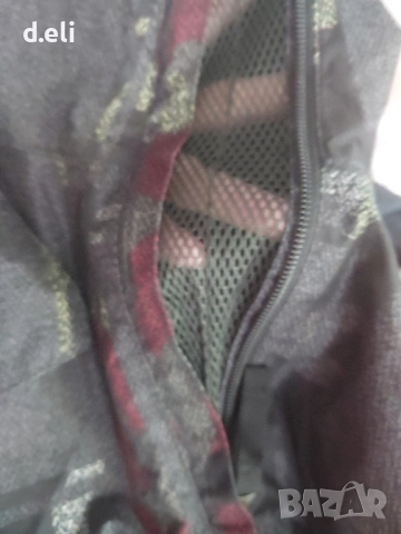 BURTON Original Size L Страхотно мъжко яке, снимка 10 - Якета - 51639297