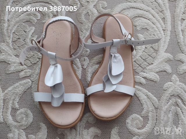 Лот обувки за момичета , снимка 3 - Детски сандали и чехли - 51817393