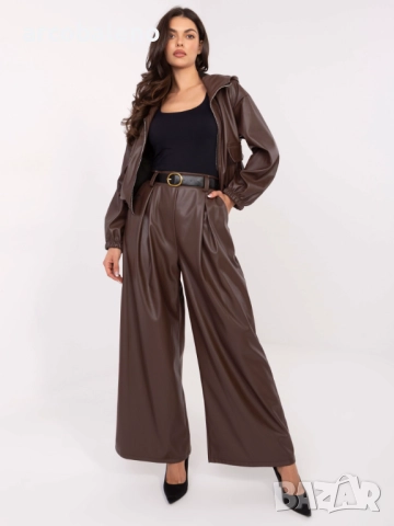 Дамски кожени панталони с плисета и колан, 5цвята , снимка 2 - Панталони - 52160814