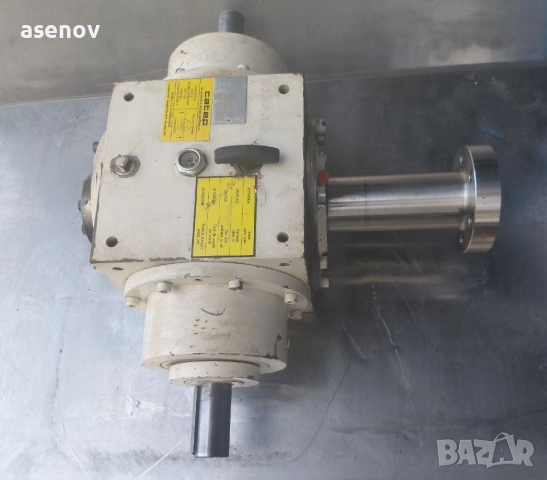 Редуктор 1/3, снимка 2 - Електродвигатели - 52385762