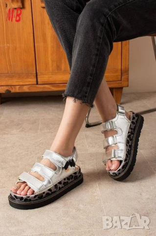 дамски сандали UGG , снимка 2 - Сандали - 50595240