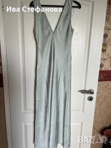 Уникална сатен сатенена нова дълга елегантна светло ментово зелена рокля тип комбинизон дантела , снимка 2 - Рокли - 49832441