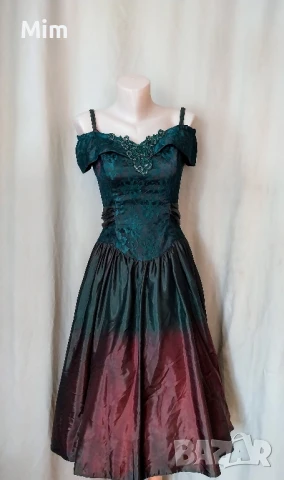 STEPPIN' OUT Paris M Официална рокля в маслено зелена в преливащи цветове 