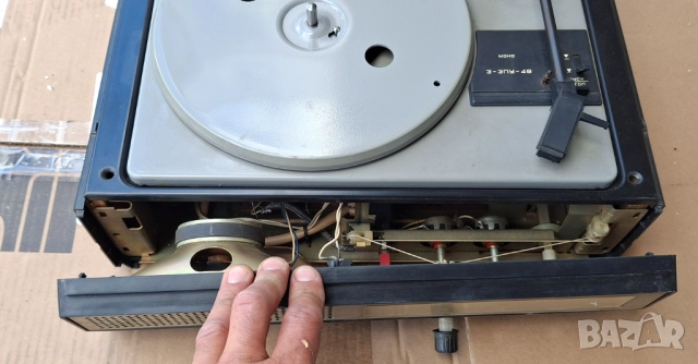 Радиограмофон Серенада РЗ 308, снимка 3 - Грамофони - 52829813