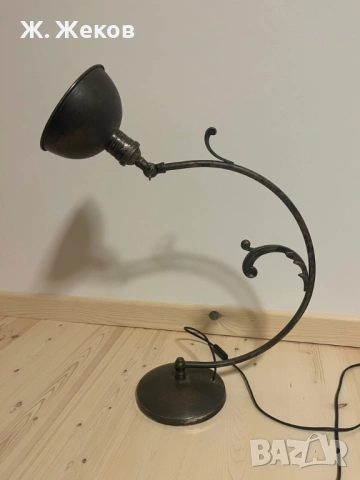 Дизайнерска настолна лампа, снимка 2 - Настолни лампи - 53217758