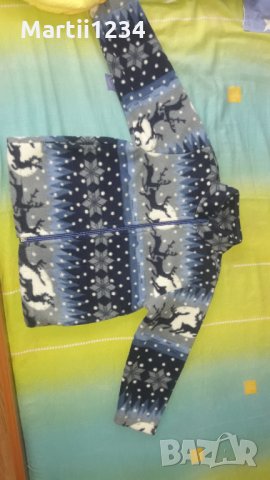 Детска жилетка  произведена Финландия, снимка 8 - Детски пуловери и жилетки - 34712574