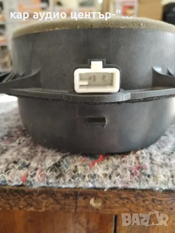 6х9-говорител от Toyota Auris , снимка 3 - Аксесоари и консумативи - 50407374
