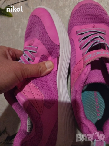 Детски маратонки скечърс, снимка 2 - Детски маратонки - 52313808