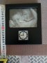 Продавам интересен часовник,с рамка над него за вашата любима снимка.Нов.Кварц., снимка 4