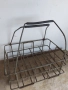 Стара метална кошница за бутилки, снимка 1