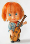 1970те Японска гумена кукла Момче с китара, Винтидж