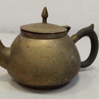 Месингов чайник, снимка 1 - Антикварни и старинни предмети - 32717567