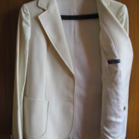 Бяло сако.Класическа кройка, снимка 1 - Сака - 27945258