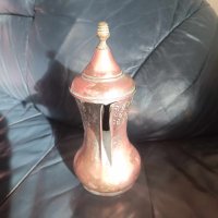 Меден арабски или османски ибрик с масивна месингова дръжка и топ, снимка 3 - Антикварни и старинни предмети - 43937293