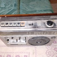 Радиокасетофон Сименс за части, снимка 2 - Радиокасетофони, транзистори - 40538870