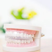 Стоматологичен ортодонтски коректор на зъби брекети зъбен фиксатор за изправяне на зъби , снимка 5 - Медицински консумативи - 24536175