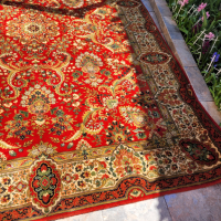 Прекрасен персийски ръчно вързан килим, снимка 2 - Килими - 44909088