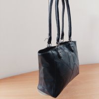 Стилна дамска чанта код 16, снимка 4 - Чанти - 43711617