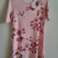 Розова туника на цветя, снимка 1 - Тениски - 37802353