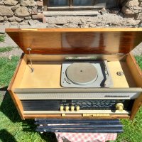 Стар радиограмофон ВЕФ,VEF, снимка 3 - Антикварни и старинни предмети - 32783877